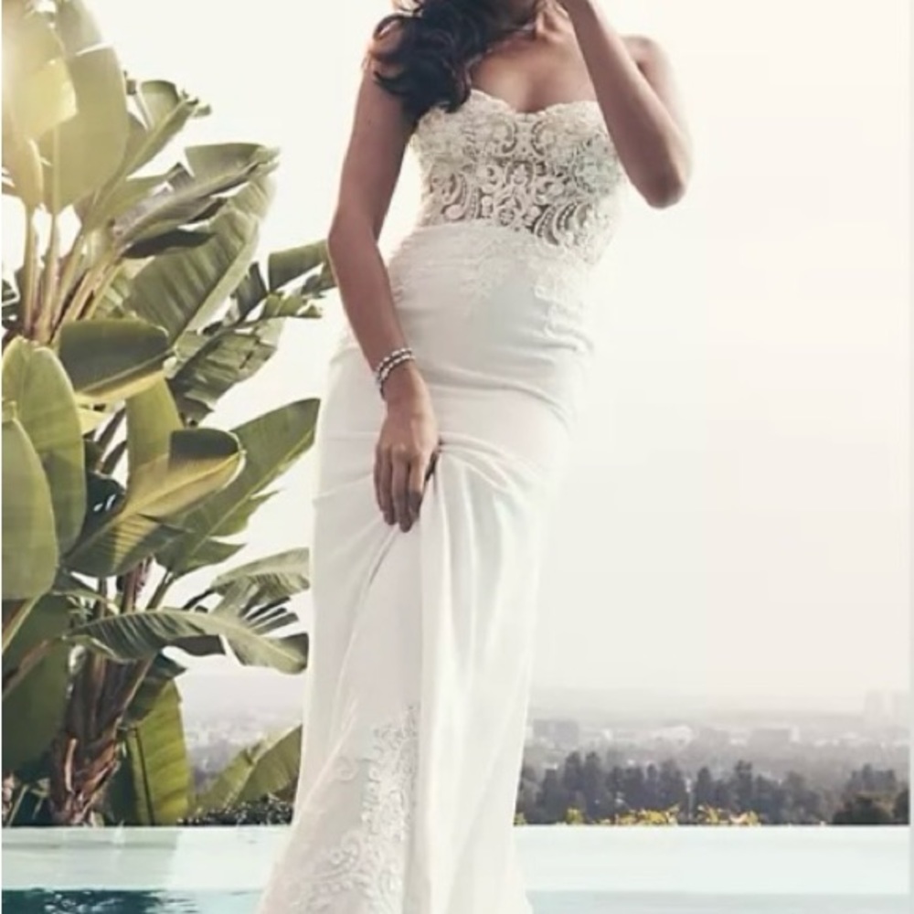 David's Bridal White Strapless Lace Bodice Fitted Gown